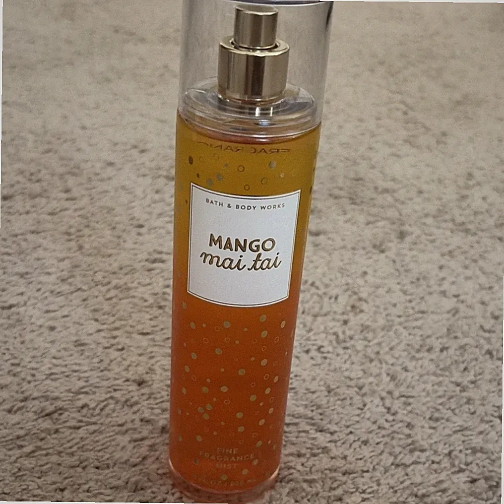 Bath & Body Works Mango Mai Tai Fine Fragrance Mist 8 fl oz Mango Guava